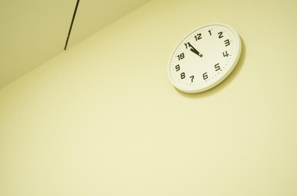 How to survive working a night shift