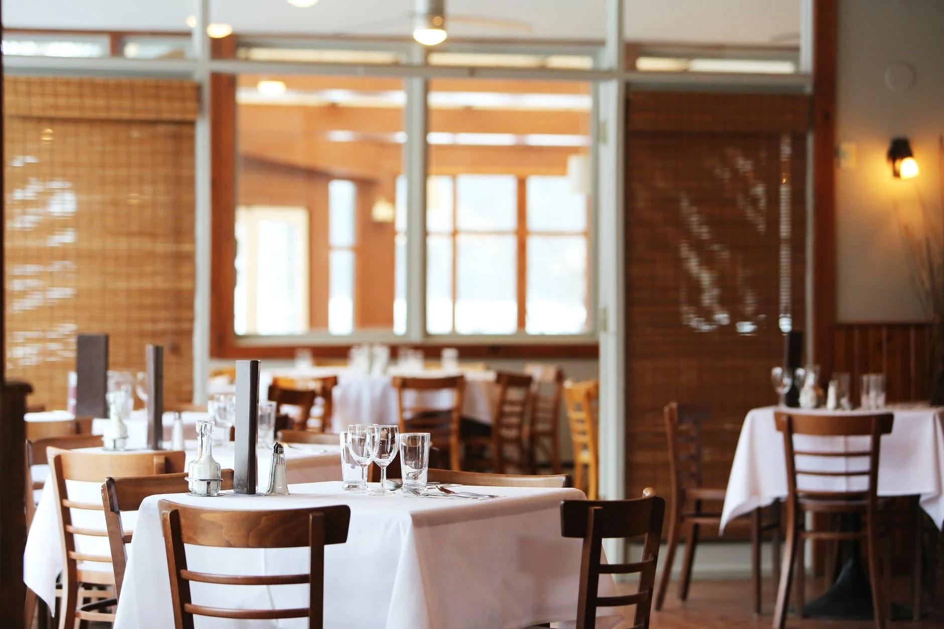 Can you work in a restaurant under 18?